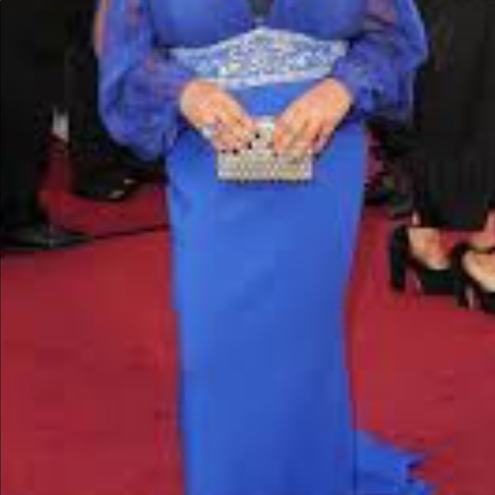 Dress - Picture 5 of 6